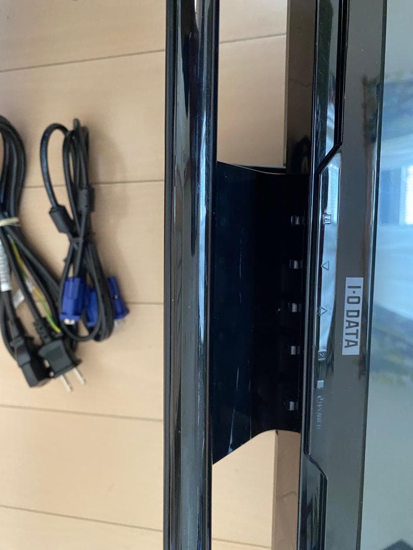 IO・DATA LCD-MF223FBR-T 21.5型電源コード映像コードつき