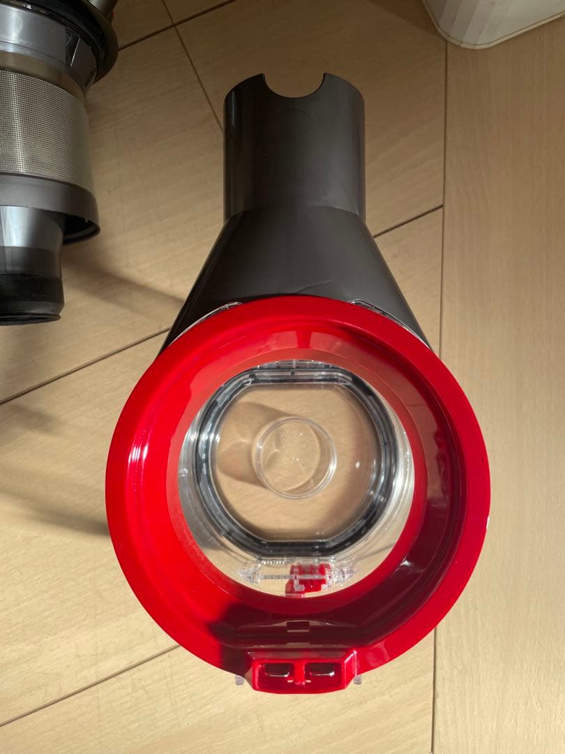 【美品】Dyson V8 Slim Fluffy 2024年製