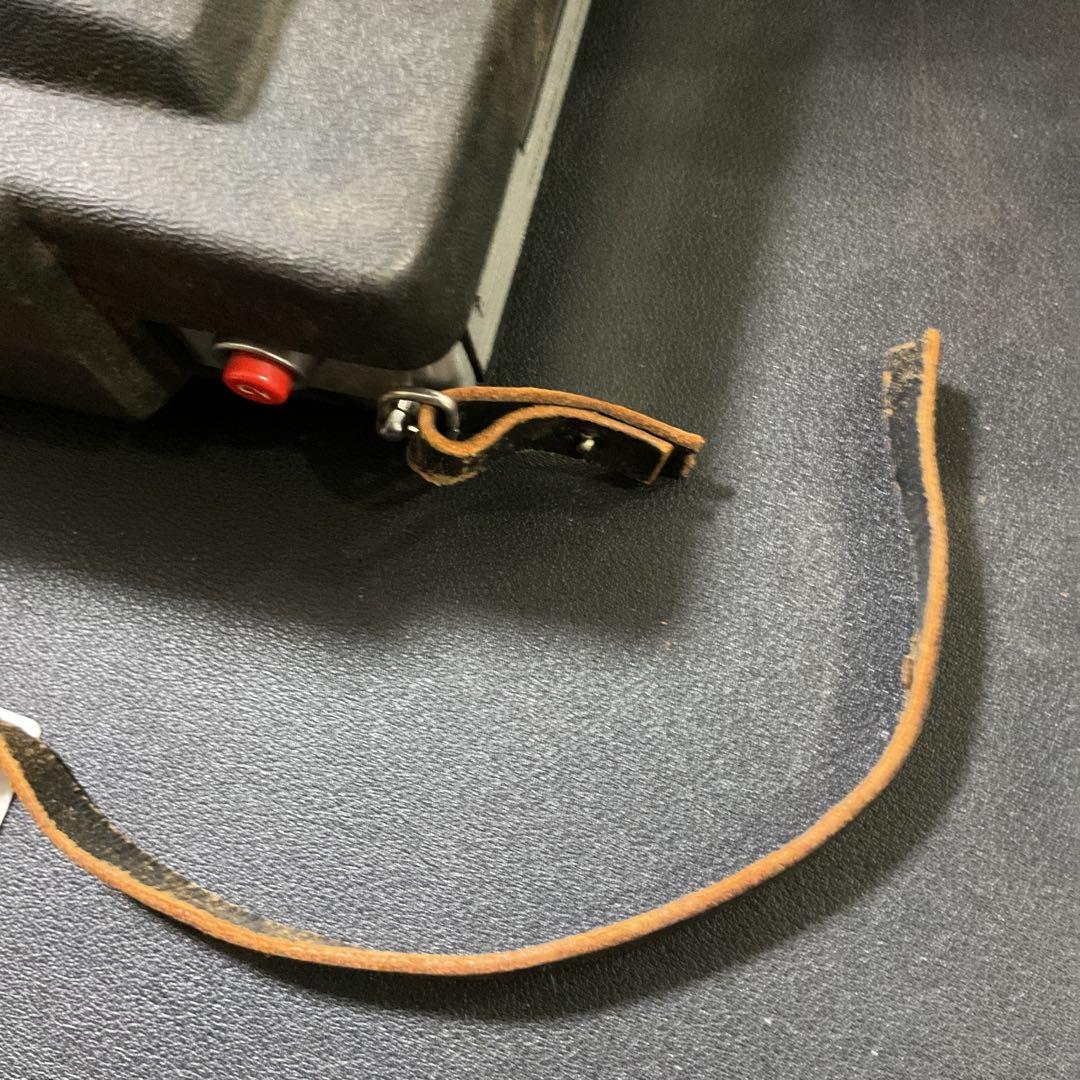 E570-① Polaroid Land Camera Model 180