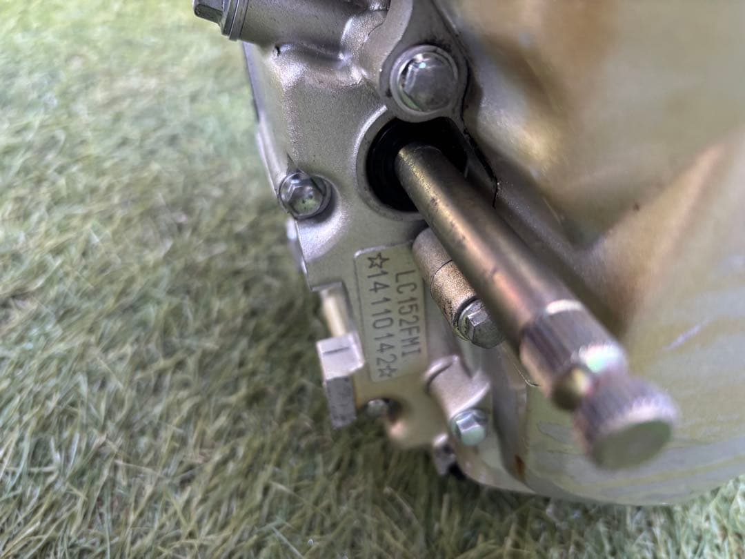 中華エンジン　ホンダ横型　互換　124cc 実働　キックスピンドル　難あり