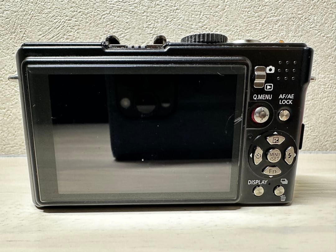 Panasonic LUMIX DMC-LX3ブラック　デジタルカメラ　デジカメ