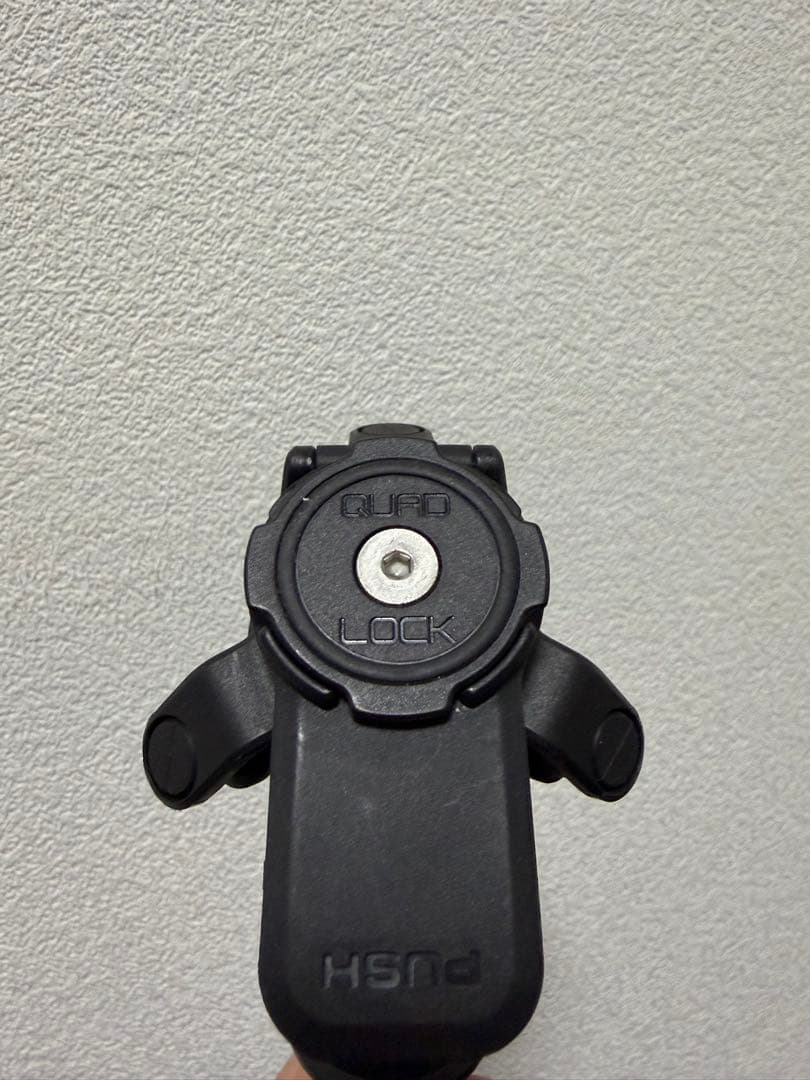 QUAD LOCK バイク用フォークステムマウント、衝撃吸収ダンパー