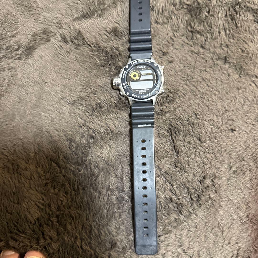 CASIO DEPTH METER デジタル腕時計