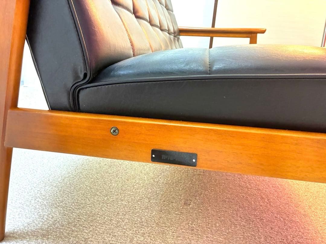 カリモク60 Kチェア 2シーター スタンダードブラック