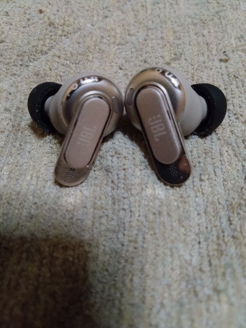 JBL Tour pro 3ラテ