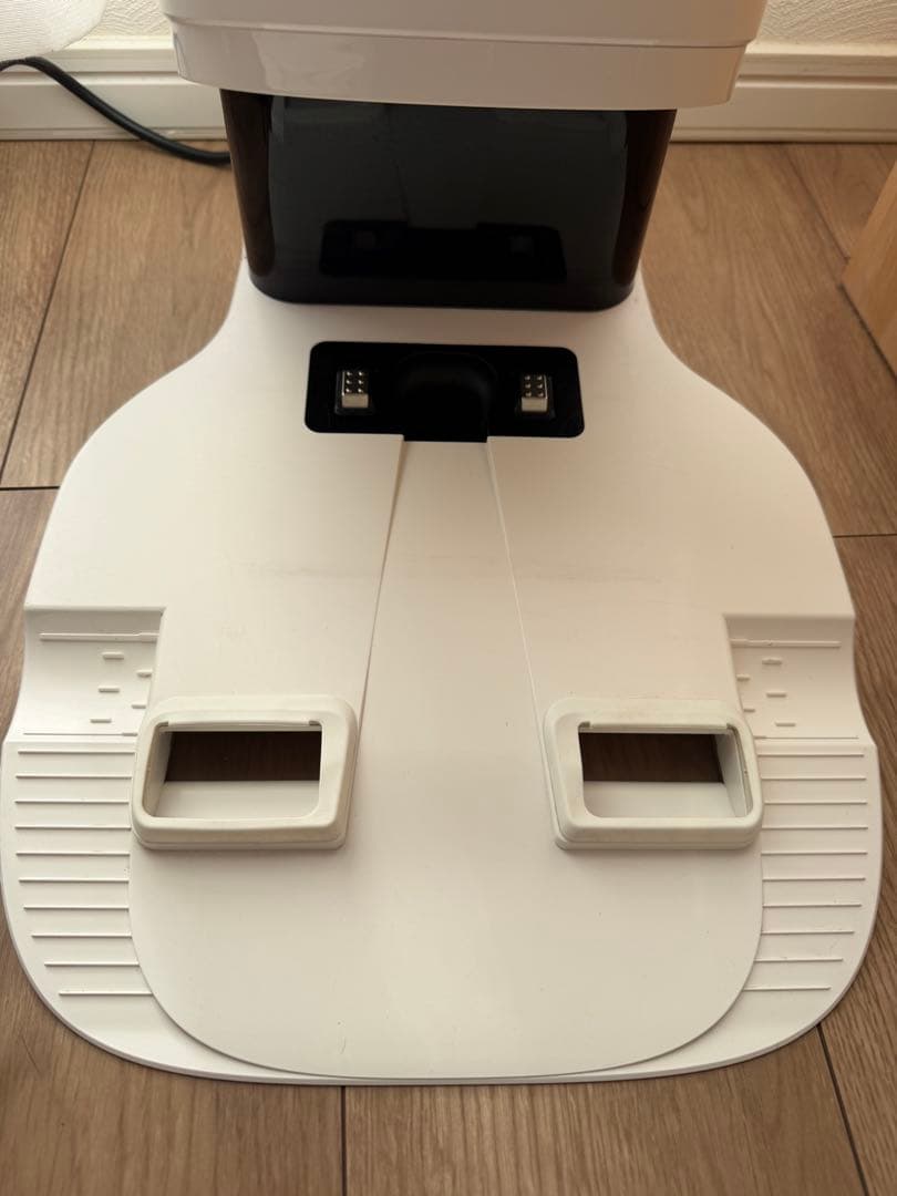 DEEBOT N8+ ロボット掃除機本体 ホワイト 充電ドック付き