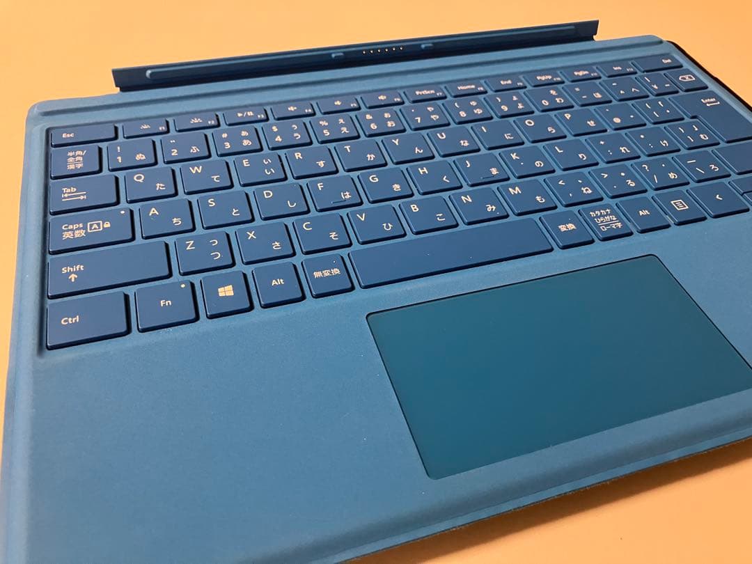 Microsoft Surface Pro4 メモリ8GB SSD256GB