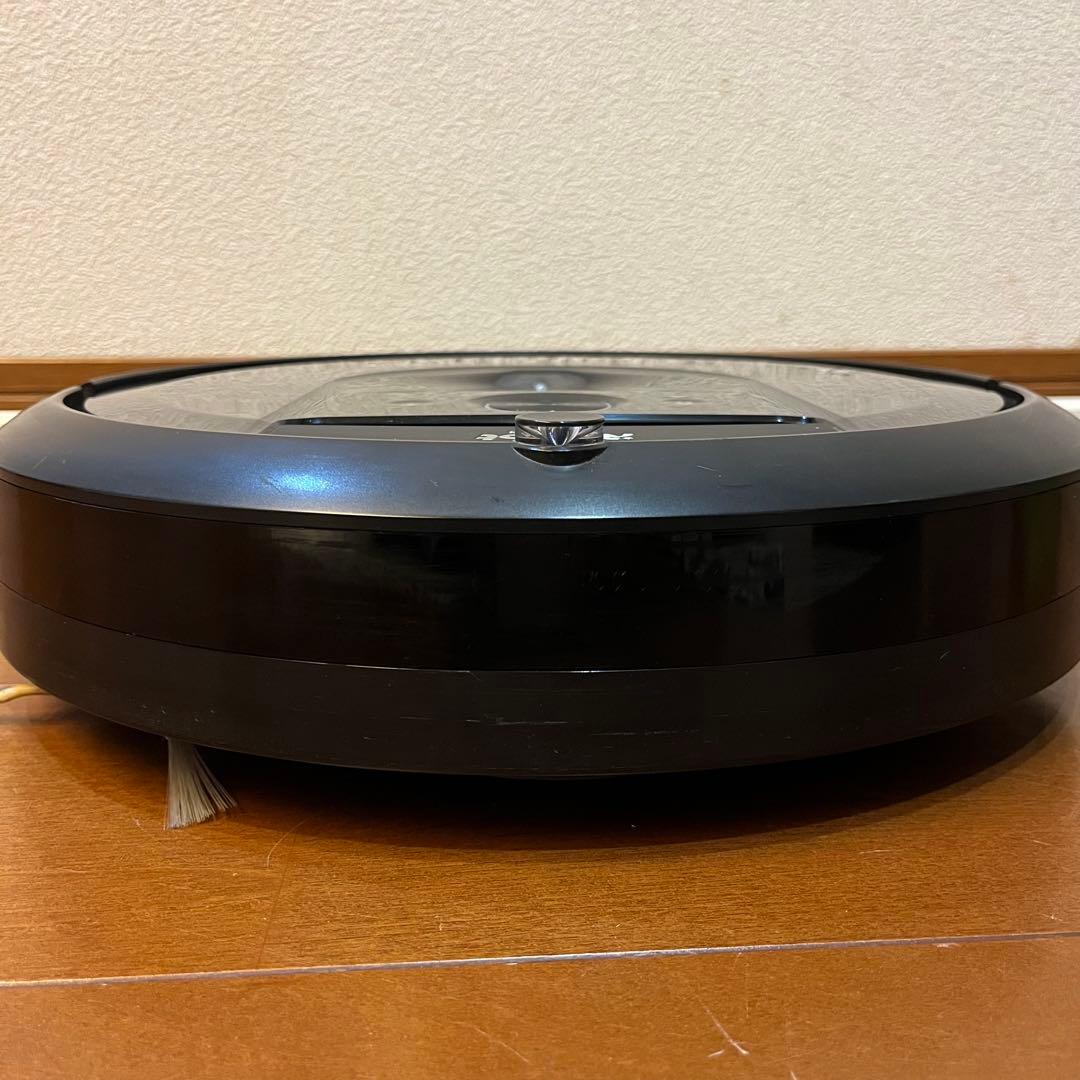 iRobot Roomba i7 ブラック 本体 のみ　ブラック掃除機