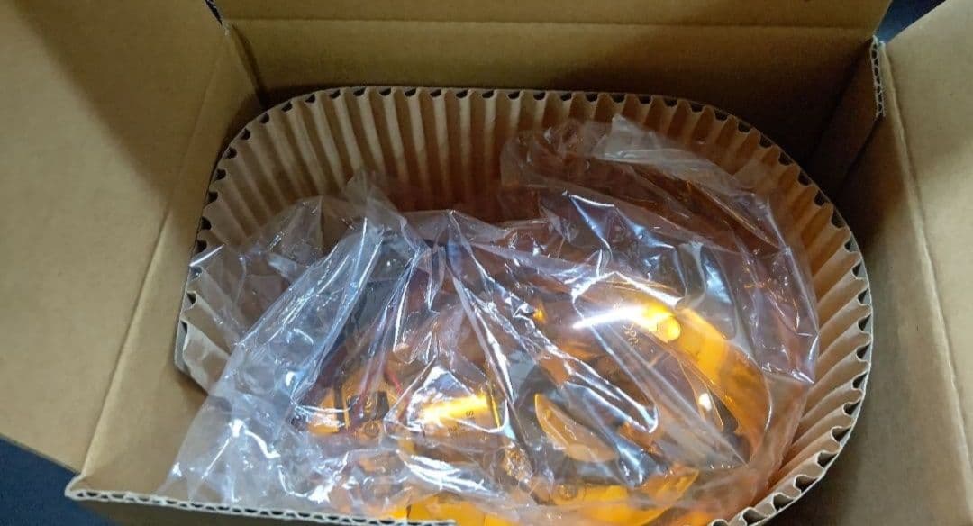 パトライト 流線型回転灯 HKFM-102-Y DC24V 黄色