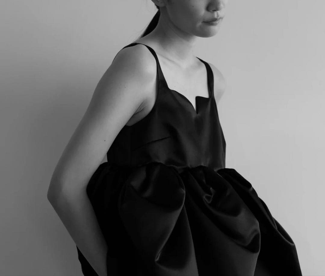 Bibiy BIANCA TOP ブラック