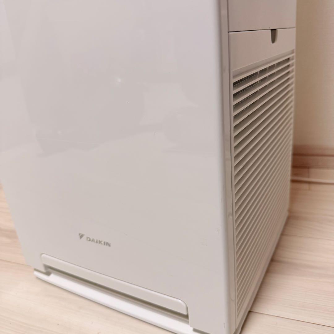 美品　ダイキン DAIKIN 加湿ストリーマ空気清浄機 MCK50Y-W
