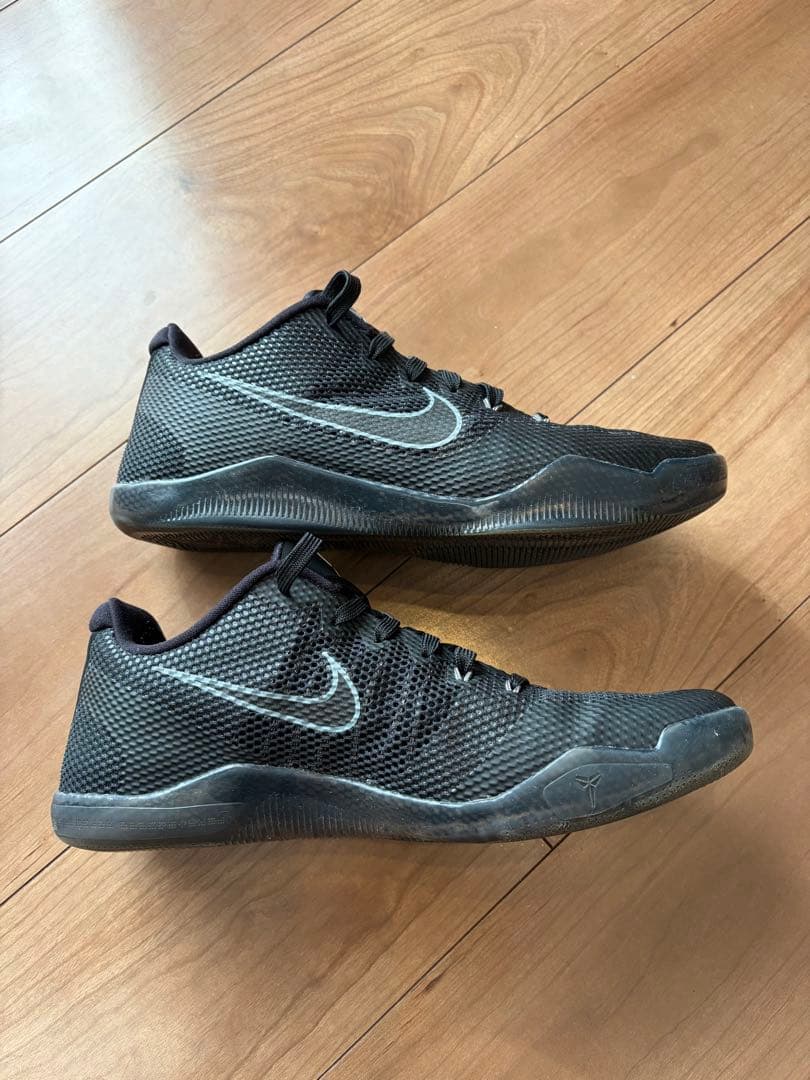 テテさん価格交渉済み　Nike コービー11 27.5cm