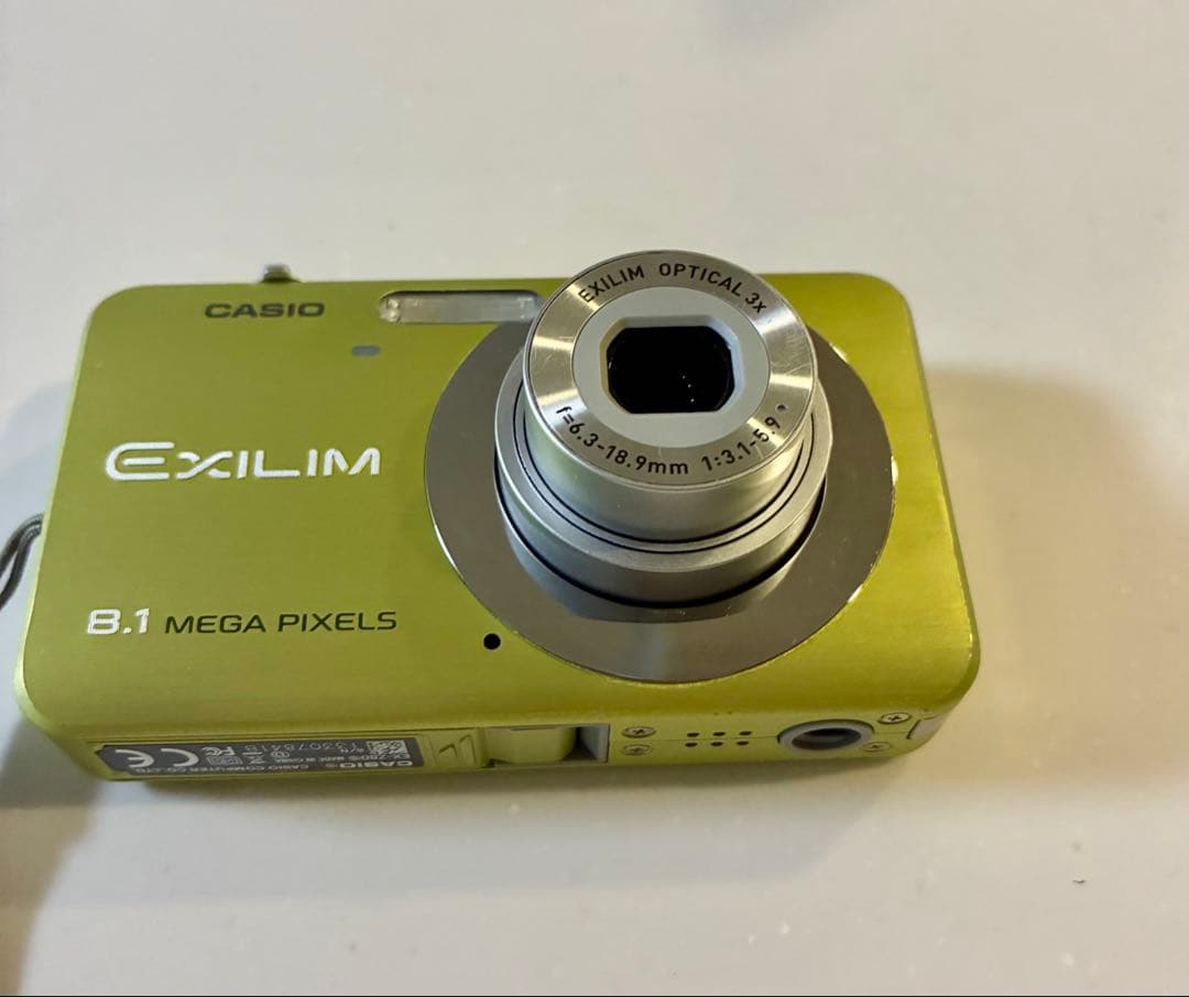 CASIO EXILIM EX-Z80 8.1メガピクセル デジタルカ