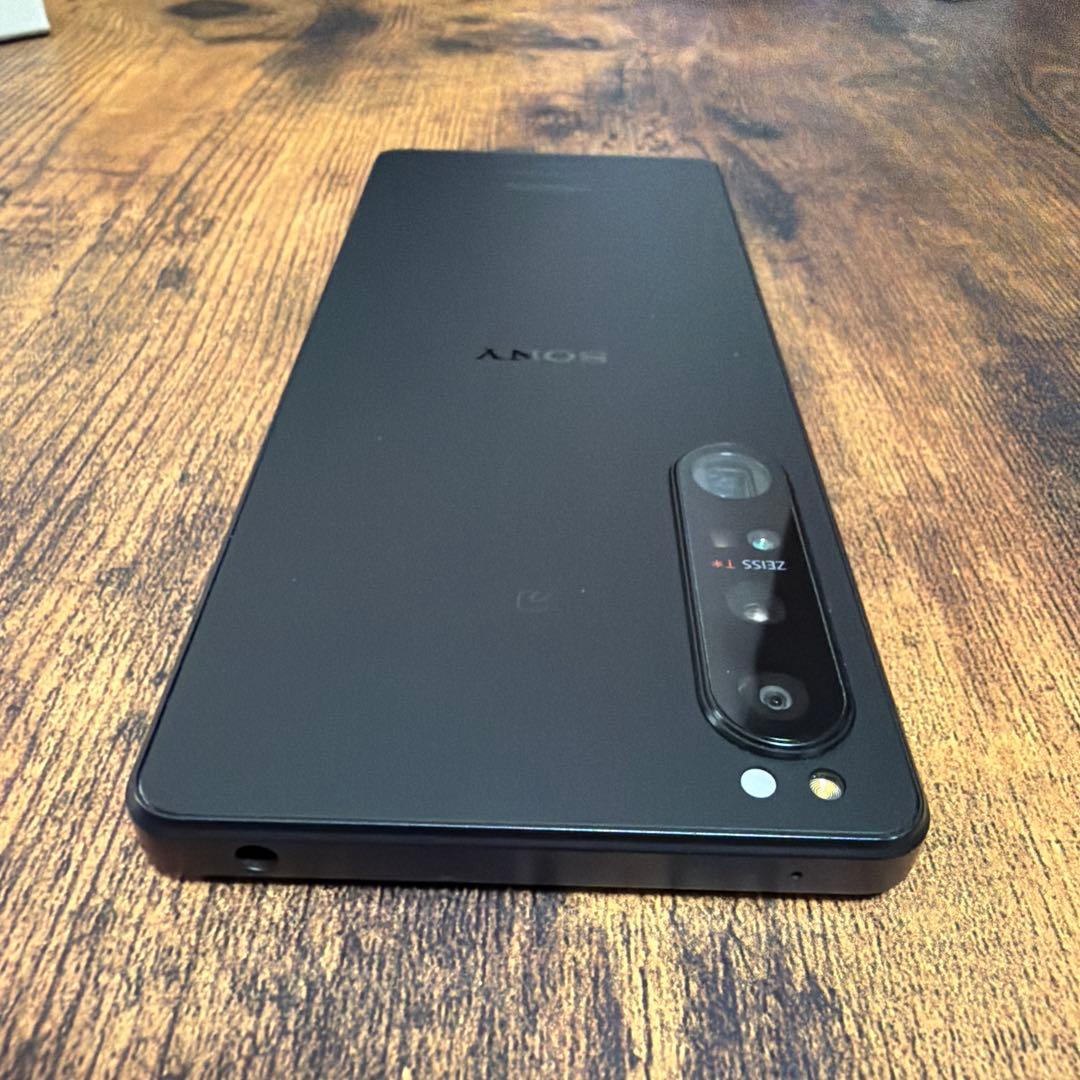 美品 SONY Xperia1 iv ブラック docomo版 256GB