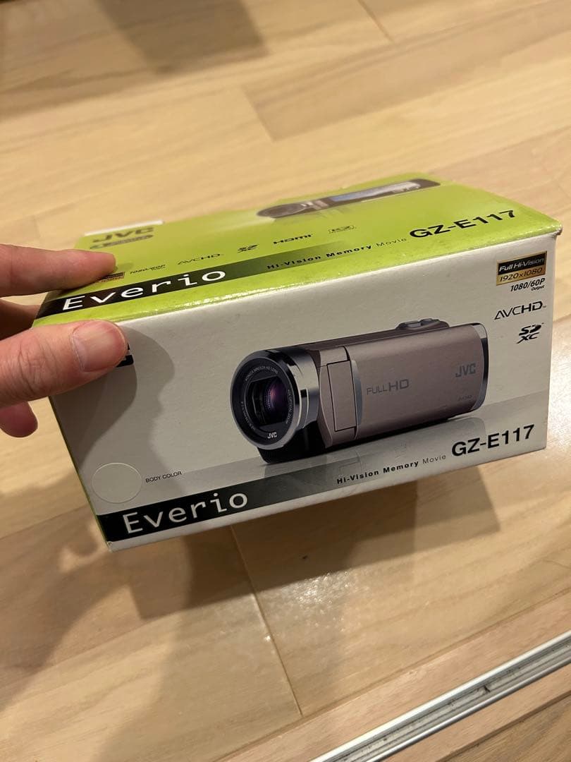 ビデオカメラ　ほぼ未使用　超美品