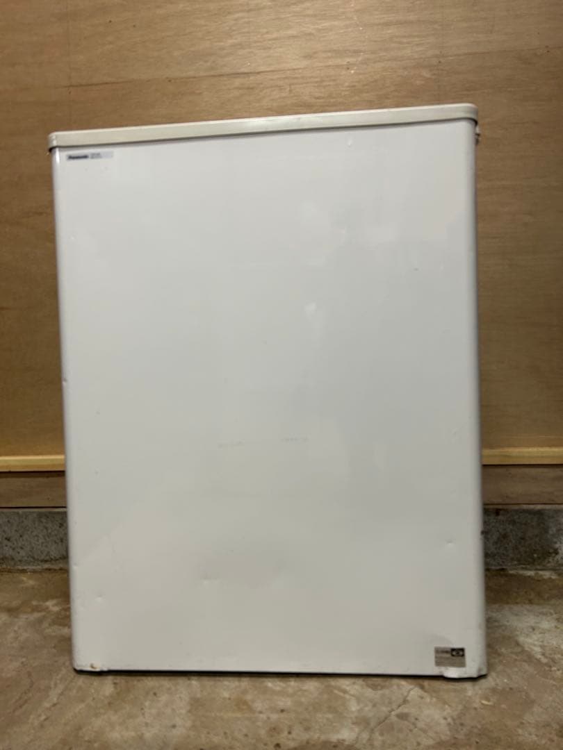 スライド扉タイプ冷凍ストッカー　SCR-S66 2019年製