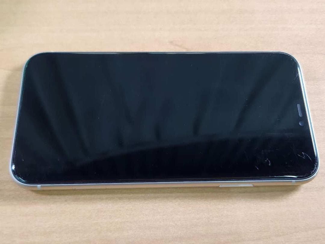 スマートフォン本体 020400L iPhone11 A2221 64GB