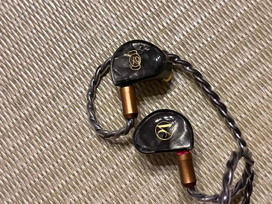 有線ピヤホン3 Hi-Unit 001-pnk