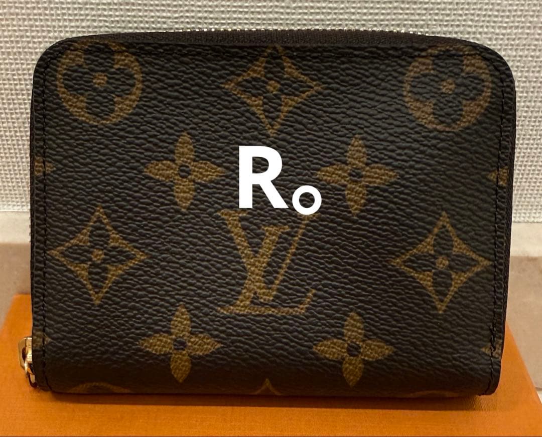 LOUIS VUITTON ジッピーパース　モノグラム