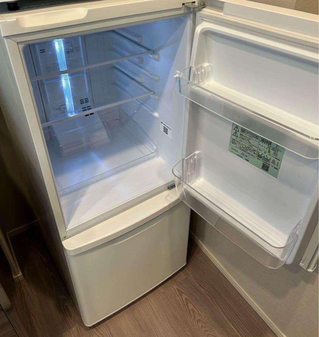 【美品】Panasonic 冷凍冷蔵庫 ホワイト 138L