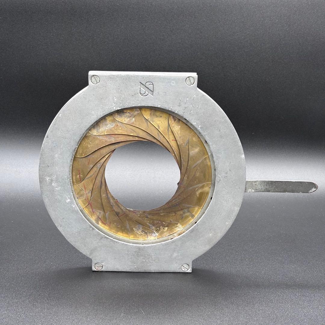 謎の器具 工業用？大型アイリスダイヤフラム