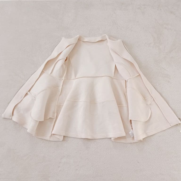 liala×pg ペプラム ノーカラー ダンボールニット フリル ジャケット M