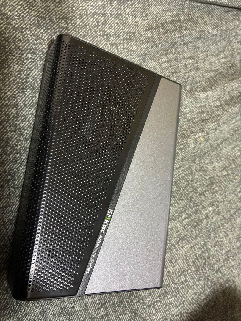 GMKtec AD-GP1ポータブルeGPU RX7600m