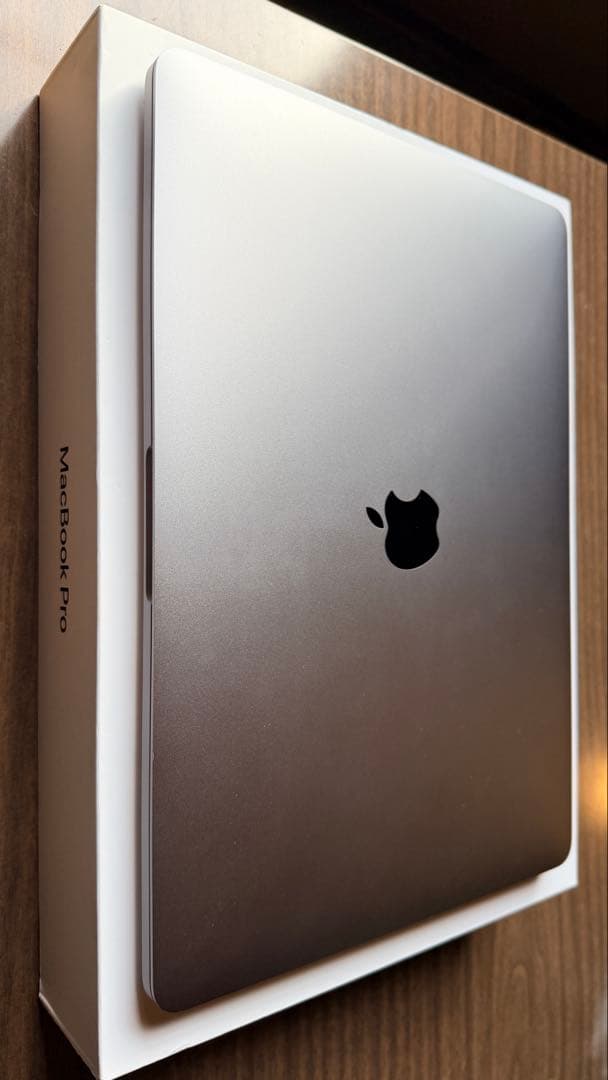 【美品箱有】Apple MacBook Pro 2020 16GB SSD1TB