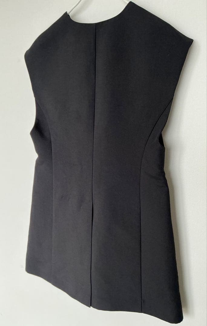 deres デレス4th ジレジャケット