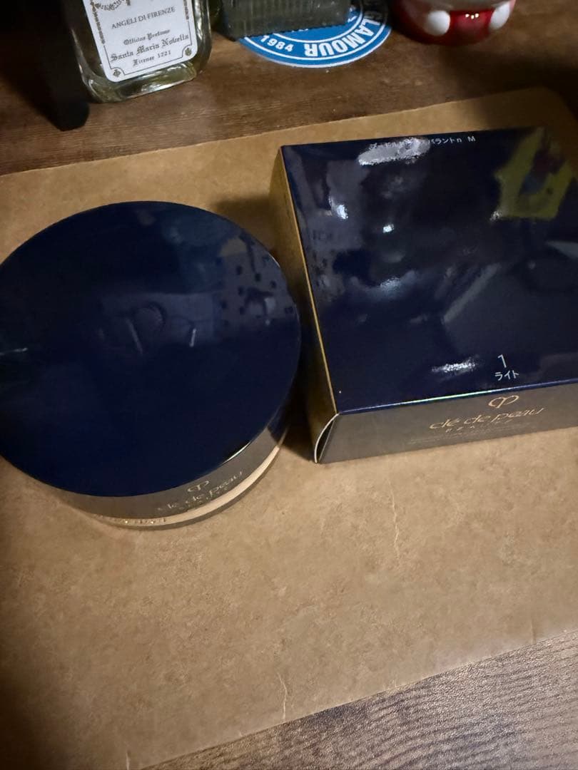 クレドポーボーテ　プードルトランスパラント　n M ライト