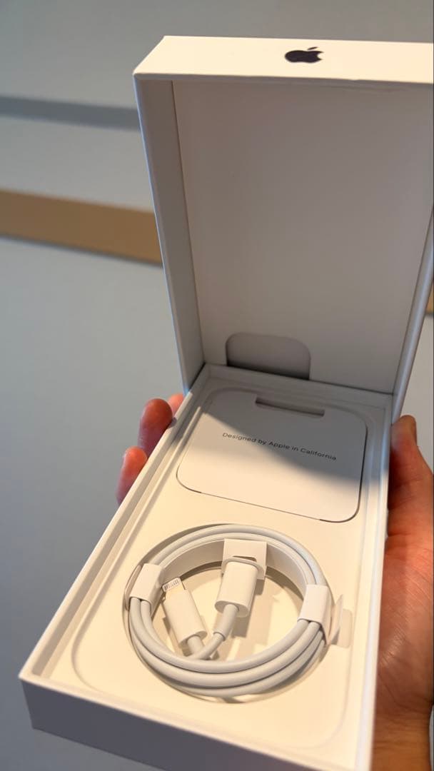 【美品】Apple iPhone 14 Pro 256GB SIMフリー