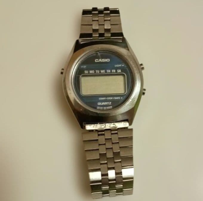 R*S様 CASIO デジタル腕時計 動作未確認 ジャンク品 4点セット