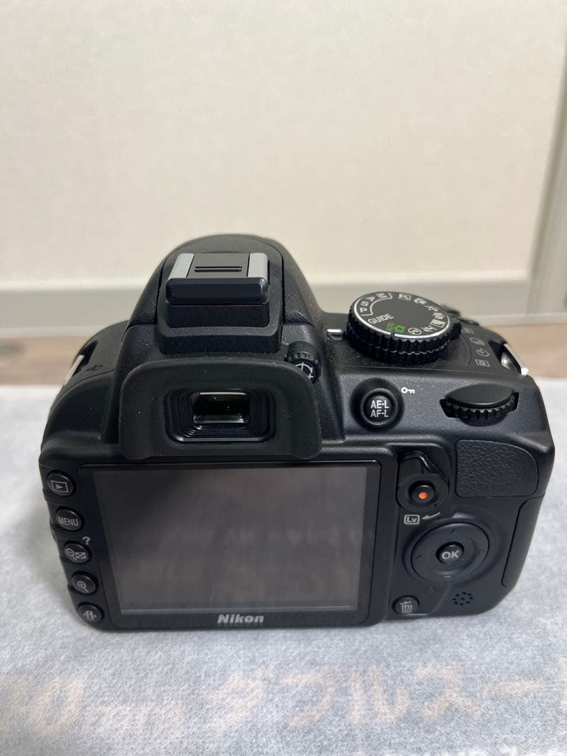 パ*コ様 Nikon D3100ダブルズームキット ショット数368回