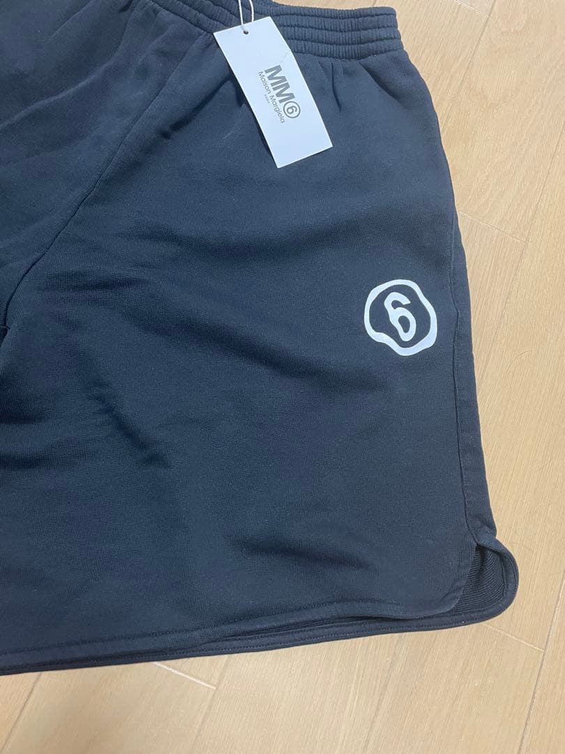 MM6 新品タグ付き　定価の約半額　コットン　ハーフパンツ