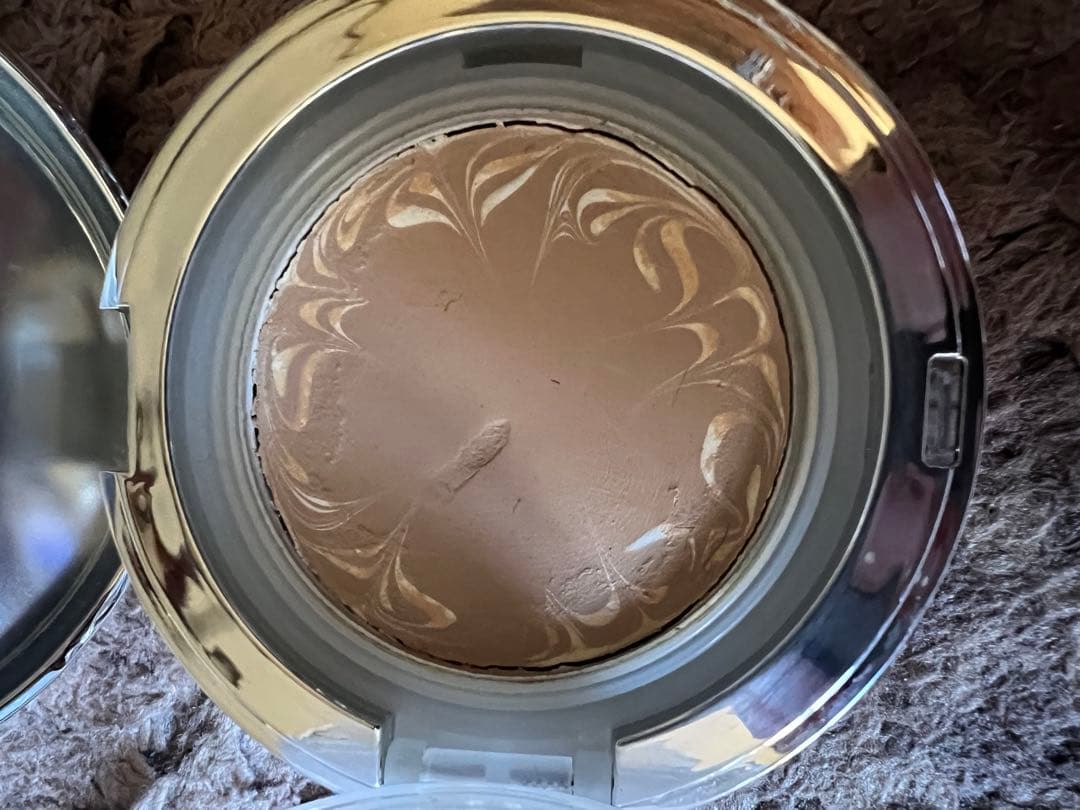 たかの友梨　エステファクト　ジュエリーパクトファンデーション本体➕リフィル3個