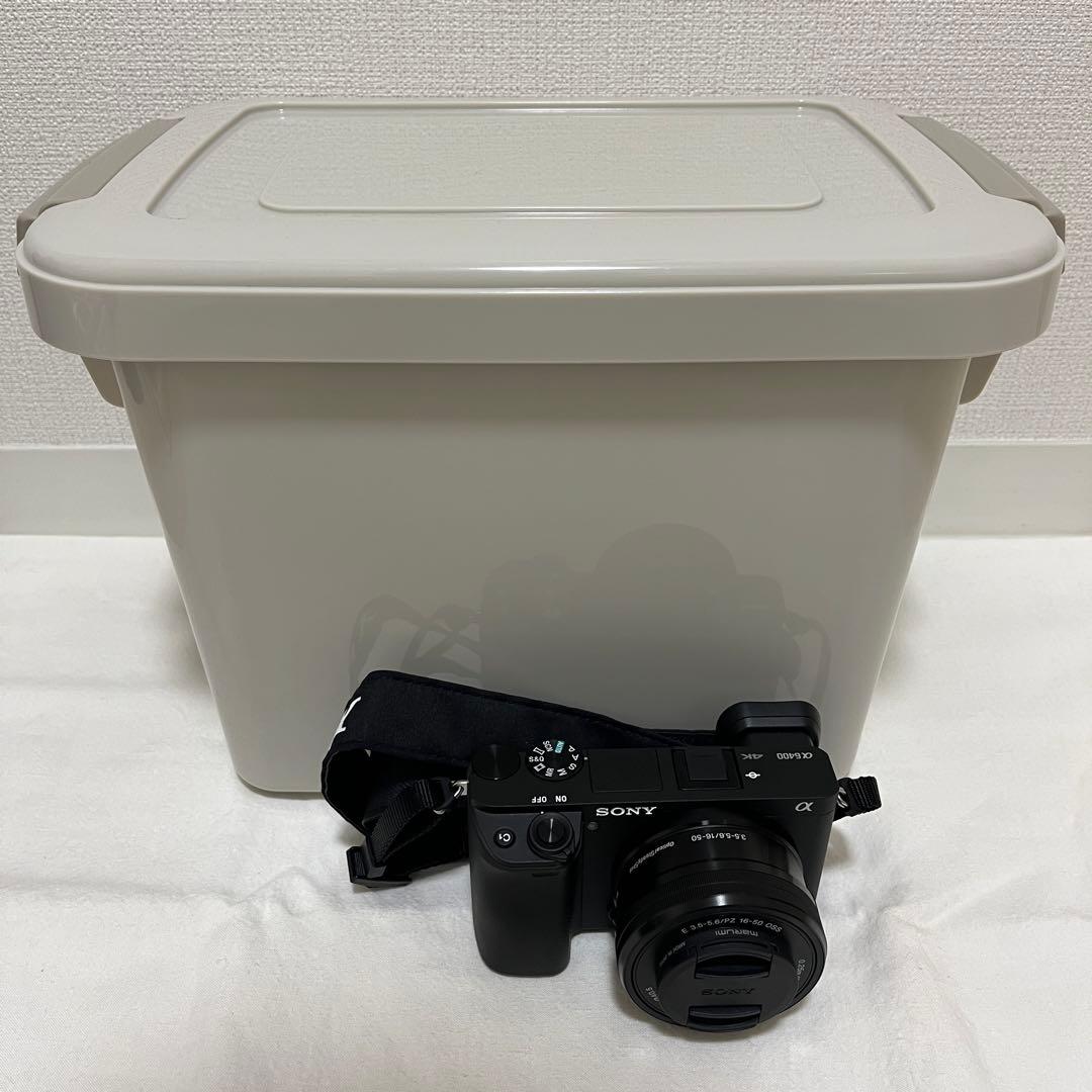 【美品】SONY α6400 （レンズ・ケース・バッグ付き）