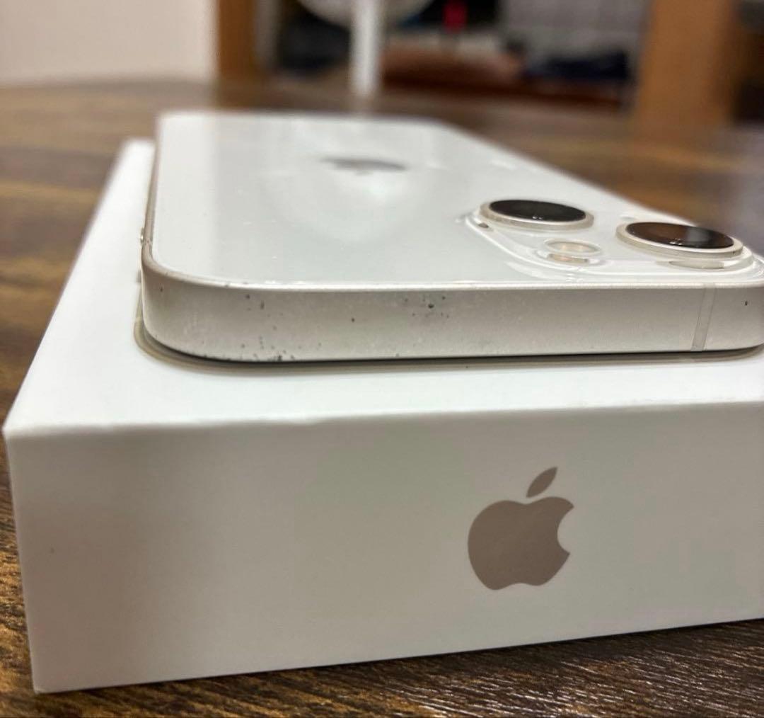 iPhone 13 Starlight 128GB 本体 ホワイト81%