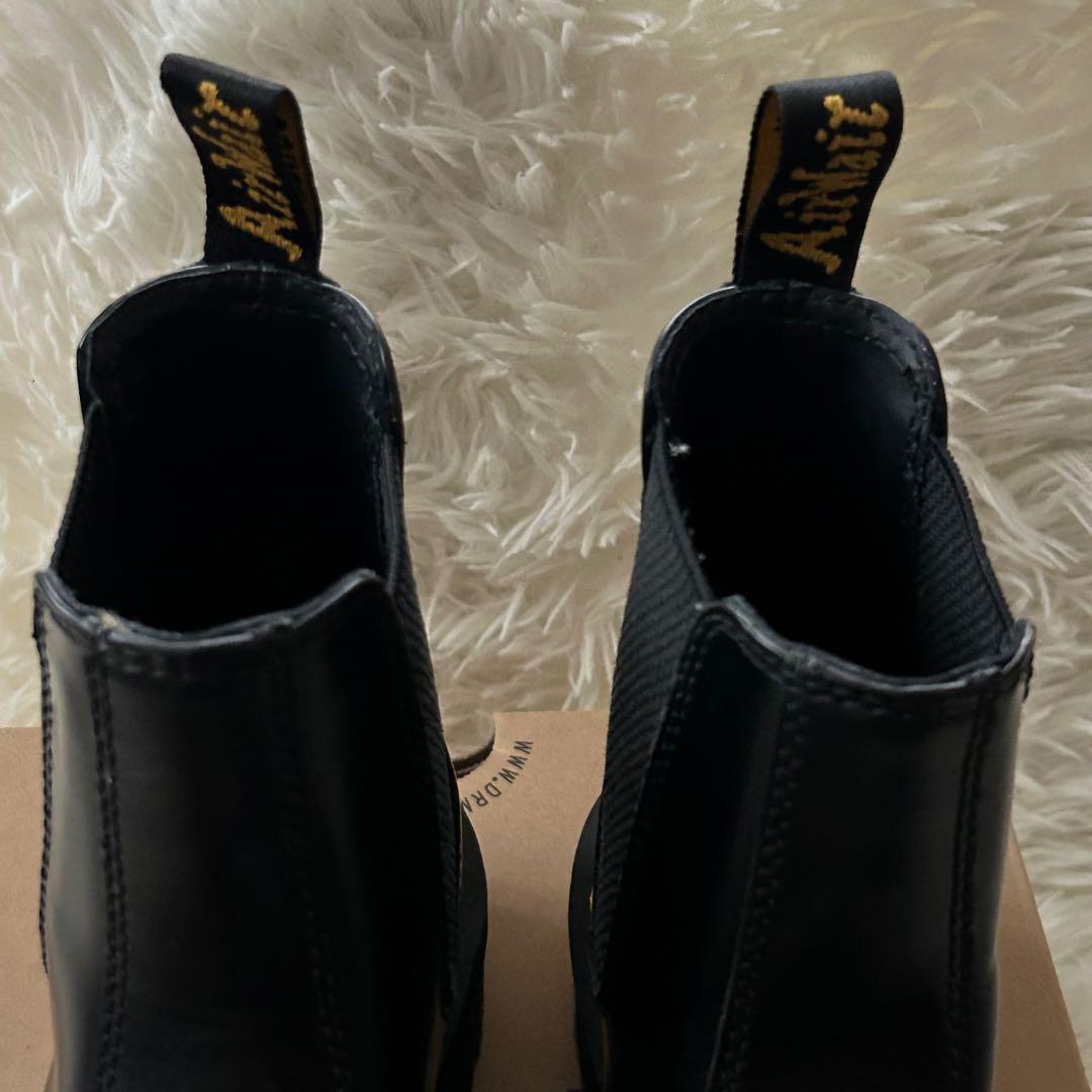 【ドクターマーチン】チェルシーブーツ　黒　厚底　サイドゴア　UK4 23.0㎝