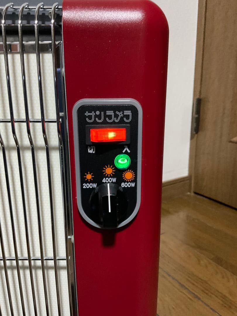 【美品】人気のサンラメラ600w型 ニューセラミックヒーター 日本製