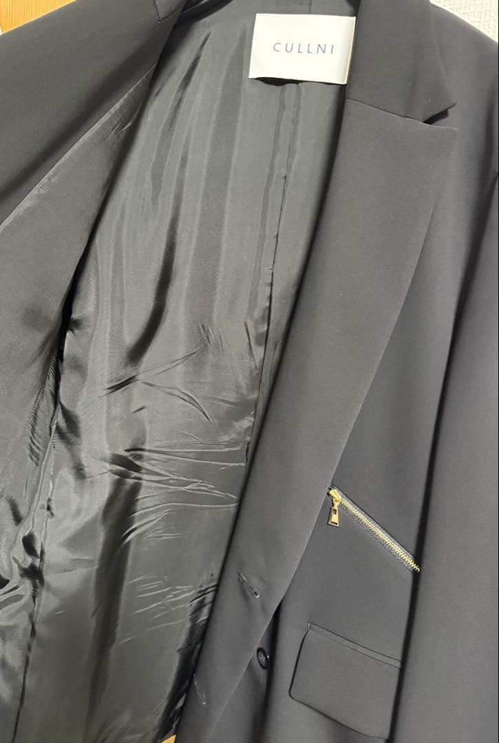 【たかお】CULLNI ダブルサテンジップポケットテーラード サイズ1