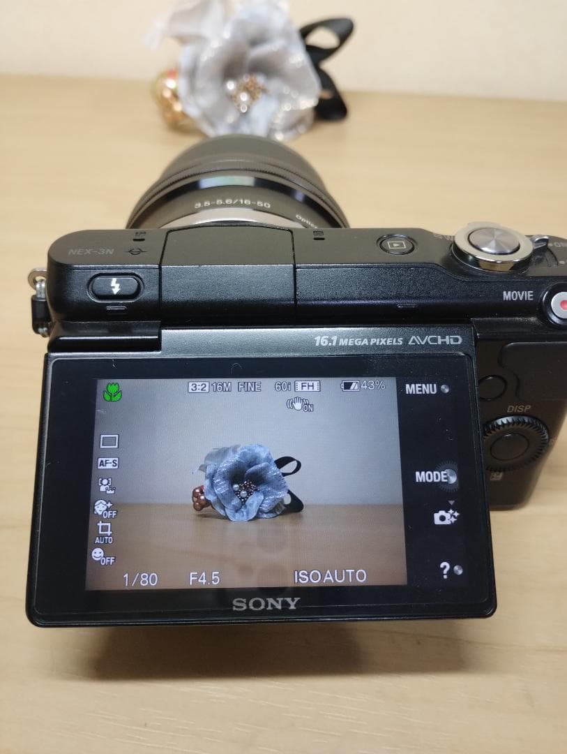 ✨自撮り SONY α NEX-3N パワーズームレンズキット ミラーレスカメラ