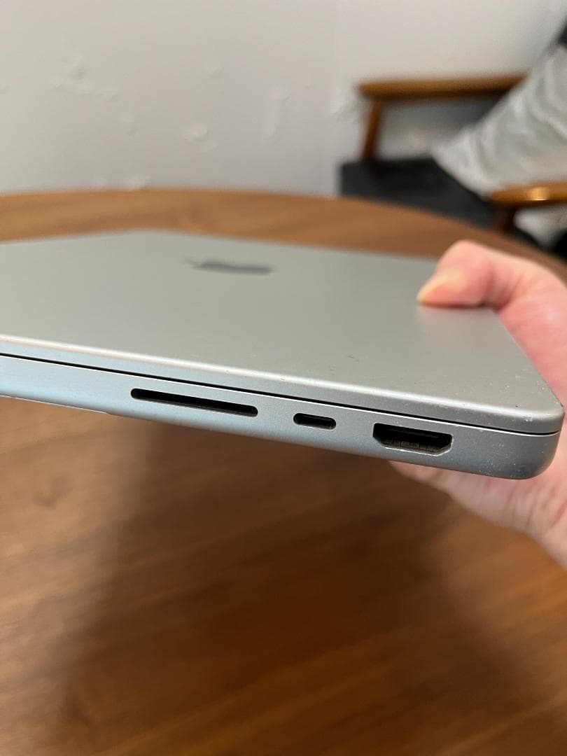 MacBook本体 Macbook Pro 14.2 2021M1Pro 16GB 512GB