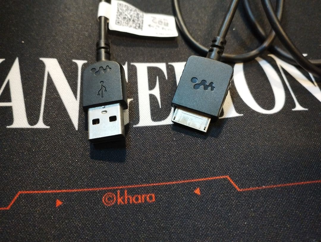 ウォークマン　ソードアート・オンライン 　アスナコラボモデル