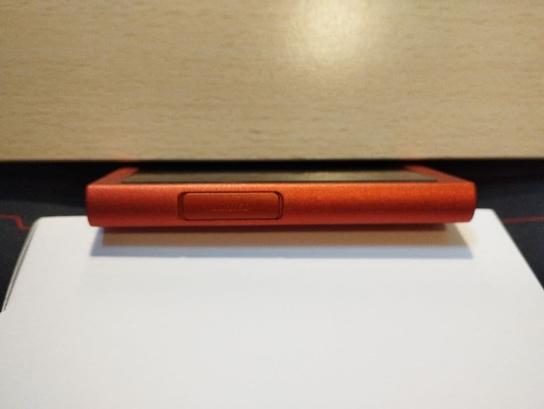 ウォークマン　ソードアート・オンライン 　アスナコラボモデル