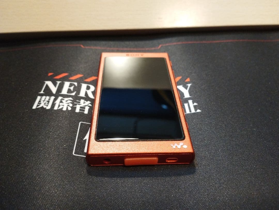 ウォークマン　ソードアート・オンライン 　アスナコラボモデル