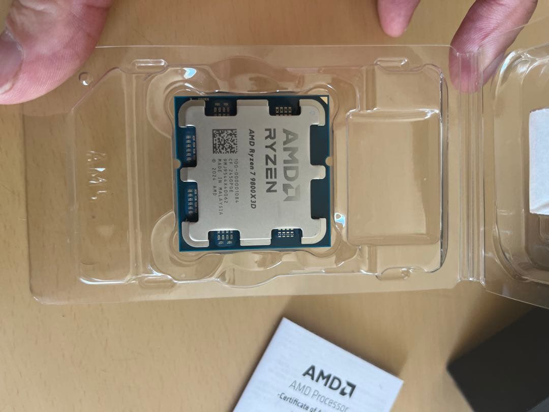 AMD Ryzen 7 9800X3D 9000シリーズ CPU