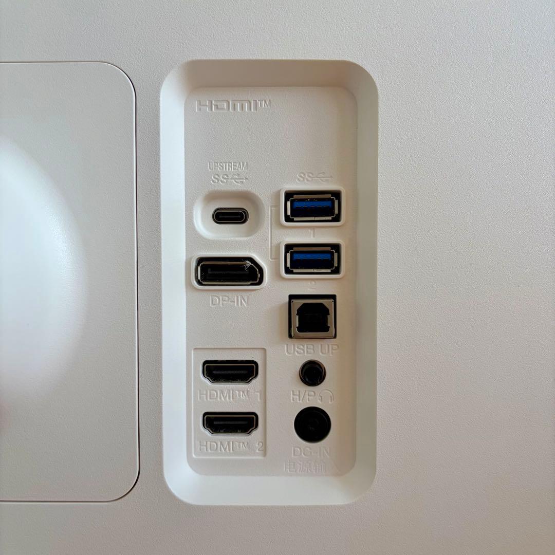 LG 27UQ850V-W 27インチ 4Kモニター