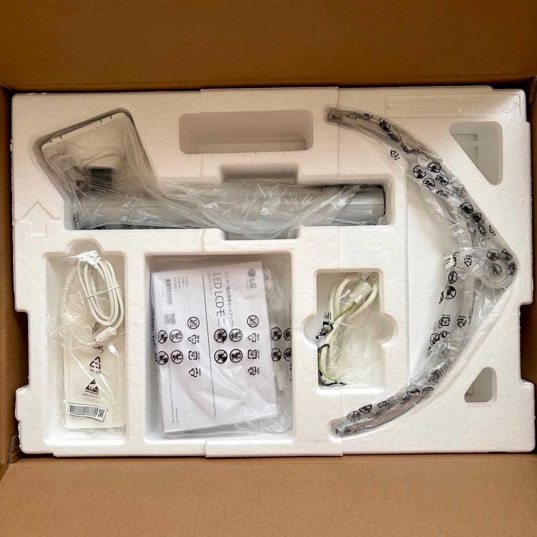 LG 27UQ850V-W 27インチ 4Kモニター