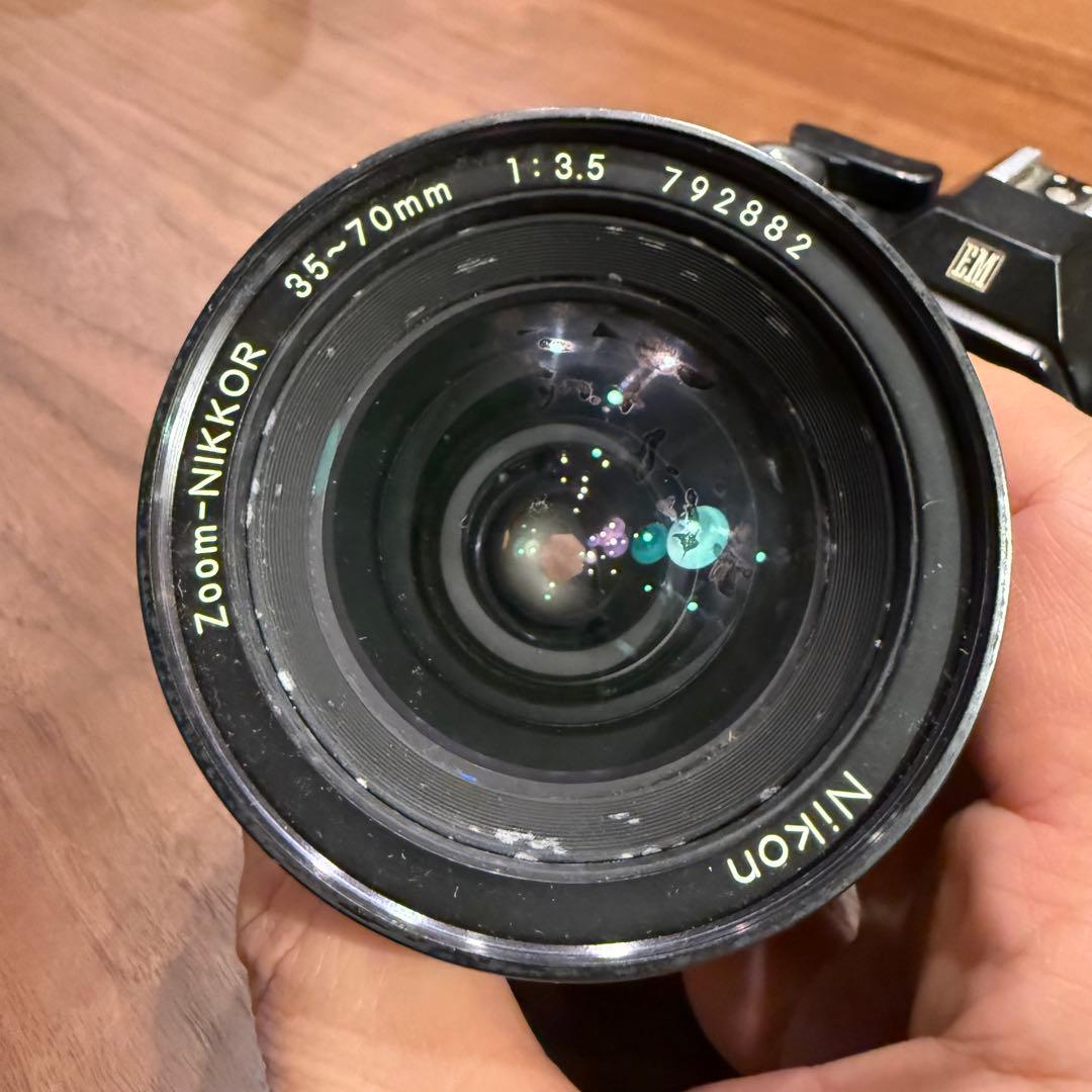 Nikon ニコン EM ブラック ボディ フィルムカメラ　レンズ付き