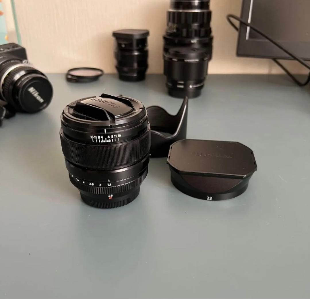 【レンズ・付属品付】FUJIFILM X-S10 xf23mm f1.4 r